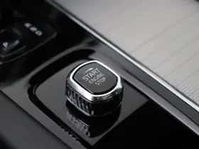 Volvo XC60 (2024) thumbnail 41