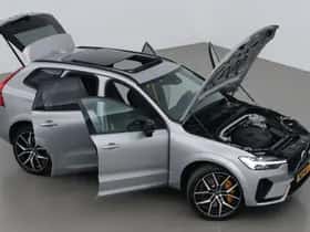 Volvo XC60 (2024) thumbnail 6