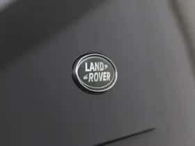 Land Rover Defender (2021) thumbnail 41