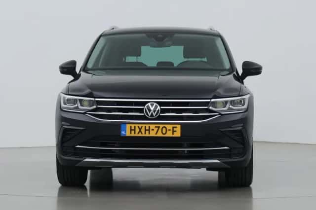 Volkswagen Tiguan (2022) thumbnail 16