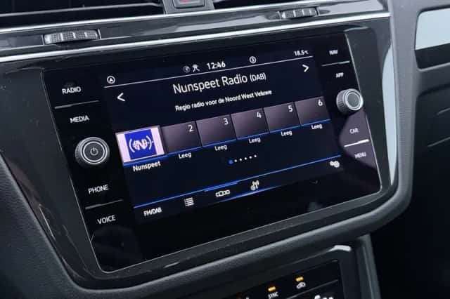 Volkswagen Tiguan (2022) thumbnail 21