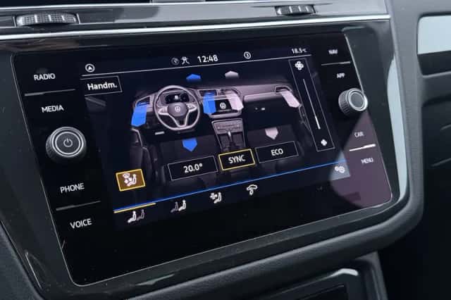 Volkswagen Tiguan (2022) thumbnail 27