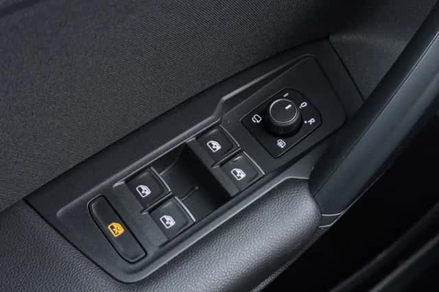 Volkswagen Tiguan (2022) thumbnail 37