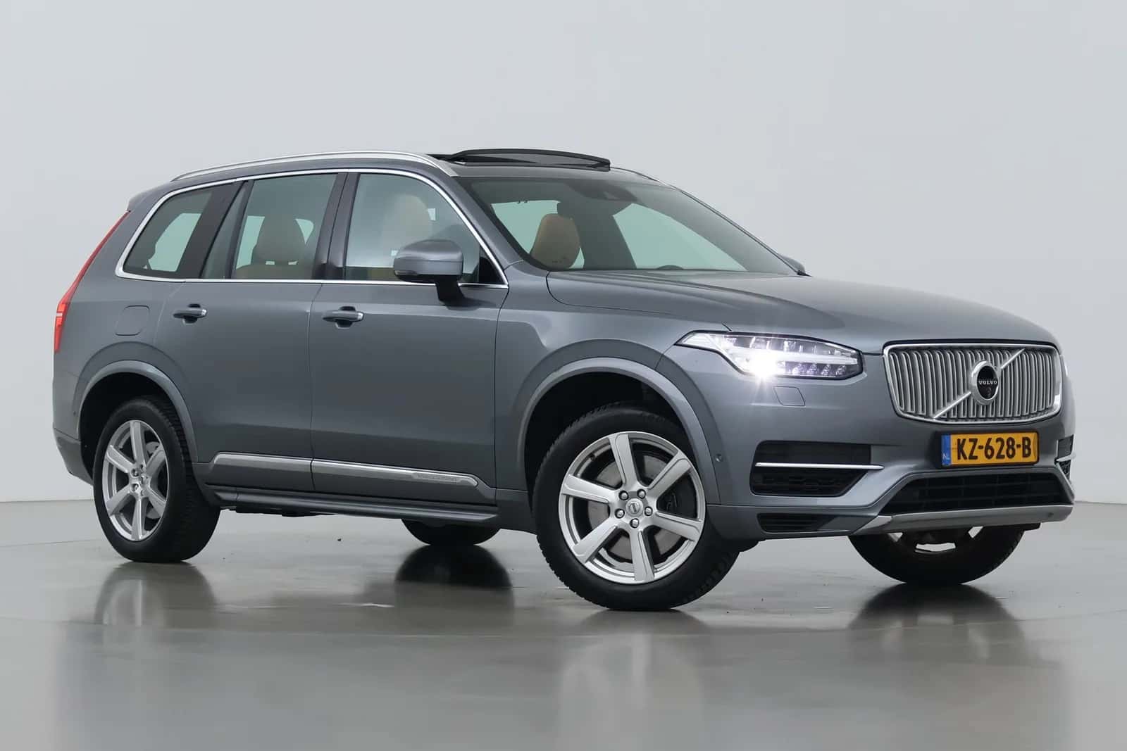 Volvo XC90 (2016) — foto 1