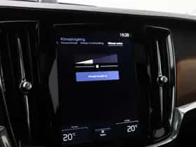 Volvo S90 (2017) thumbnail 30