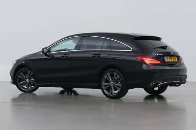 Mercedes-Benz CLA-Klasse (2019) thumbnail 2