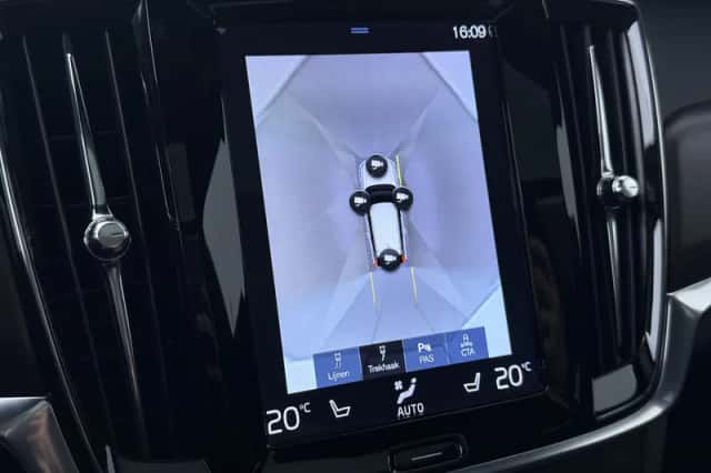 Volvo V90 (2019) thumbnail 14