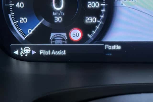 Volvo V90 (2019) thumbnail 21