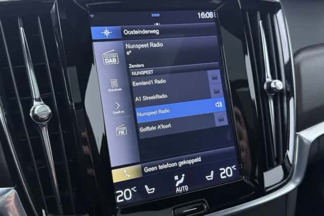 Volvo V90 (2019) thumbnail 24