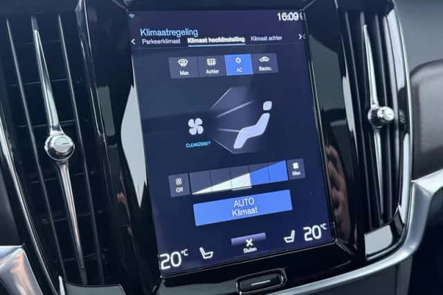 Volvo V90 (2019) thumbnail 29