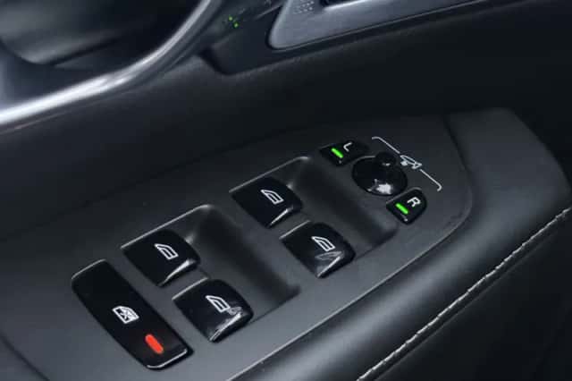 Volvo V90 (2019) thumbnail 43
