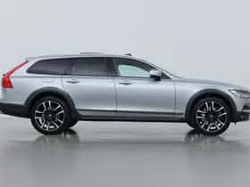 Volvo V90 (2019) thumbnail 10