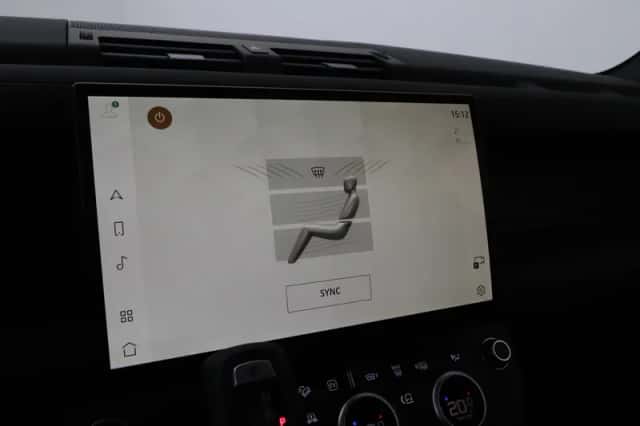 Land Rover Defender (2026) thumbnail 28