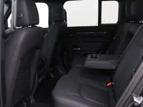 Land Rover Defender (2026) thumbnail 45