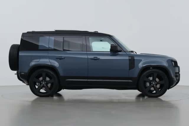 Land Rover Defender (2026) thumbnail 10