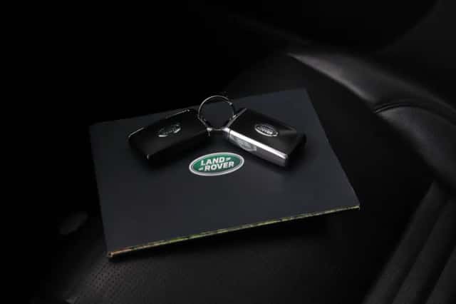 Land Rover Discovery Sport (2020) thumbnail 18