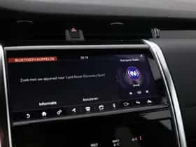 Land Rover Discovery Sport (2020) thumbnail 24