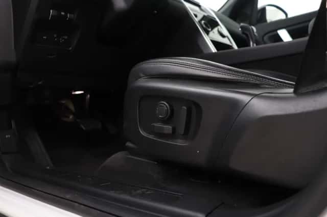 Land Rover Discovery Sport (2020) thumbnail 37