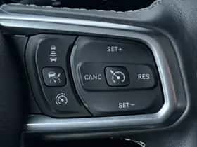 Jeep Wrangler (2022) thumbnail 34