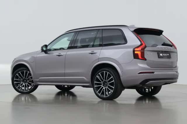 Volvo XC90 (2026) thumbnail 2
