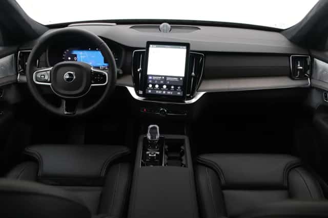 Volvo XC90 (2026) thumbnail 4