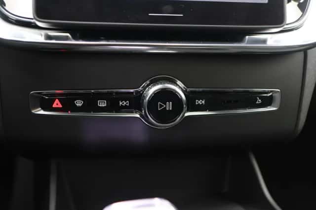 Volvo XC90 (2026) thumbnail 35