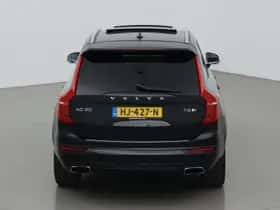 Volvo XC90 (2015) thumbnail 9