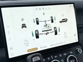 Land Rover Defender (2026) thumbnail 27