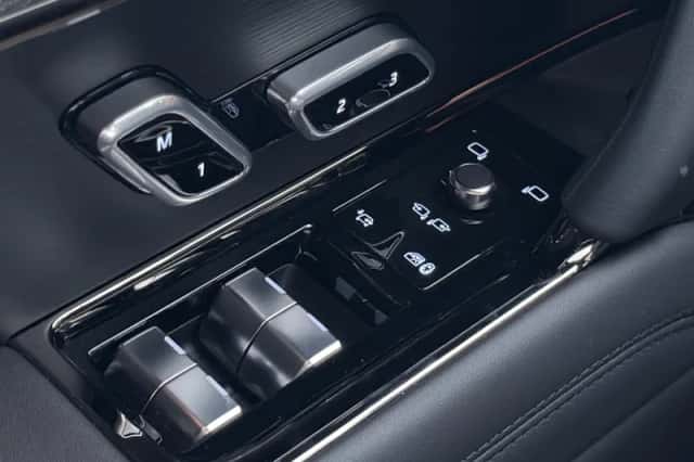 Land Rover Range Rover Sport (2026) thumbnail 45
