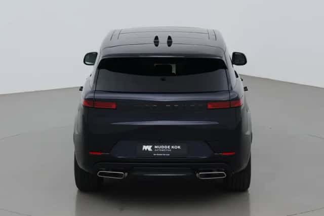 Land Rover Range Rover Sport (2026) thumbnail 9