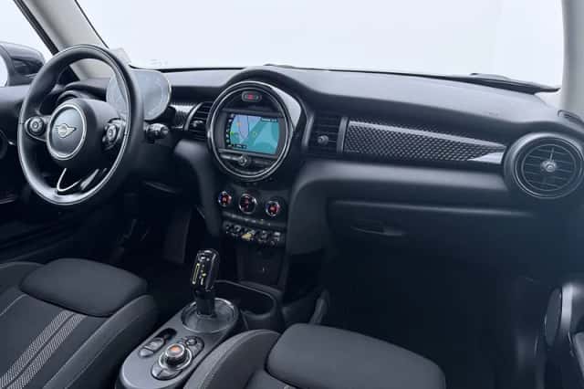 MINI Electric (2020) thumbnail 17