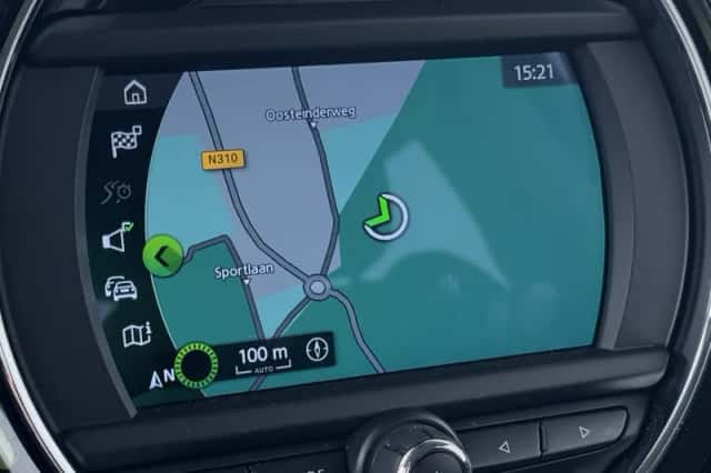 MINI Electric (2020) thumbnail 22