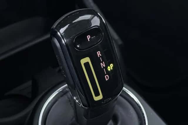 MINI Electric (2020) thumbnail 31