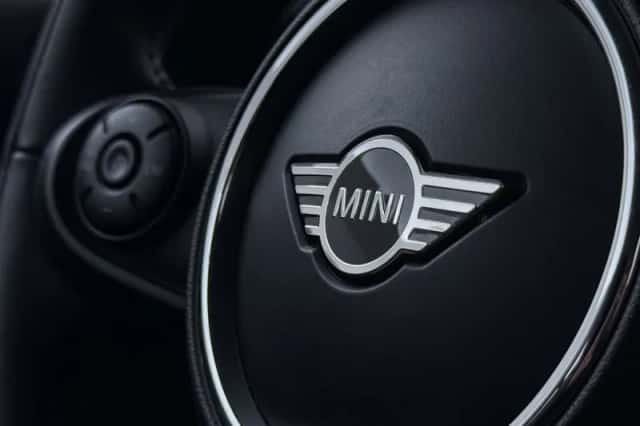 MINI Electric (2020) thumbnail 34