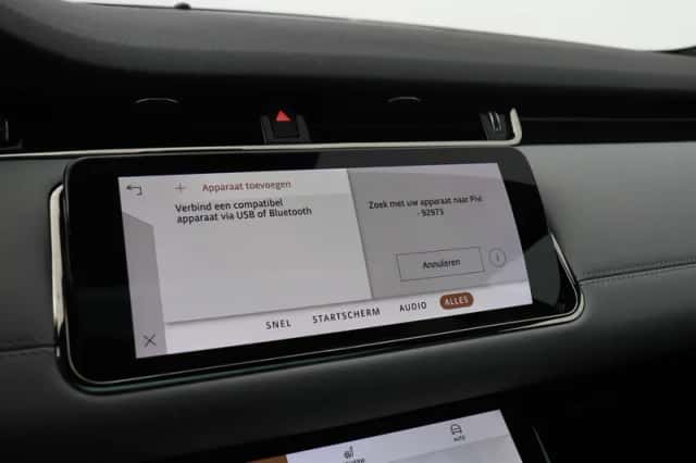 Land Rover Range Rover Evoque (2022) thumbnail 22