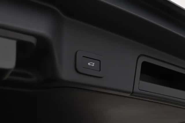 Land Rover Range Rover Evoque (2022) thumbnail 47