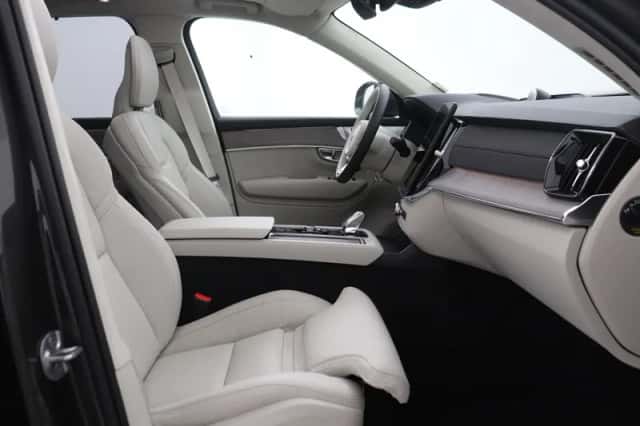 Volvo XC90 (2026) thumbnail 5