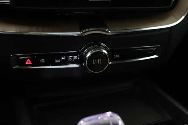 Volvo XC60 (2026) thumbnail 39