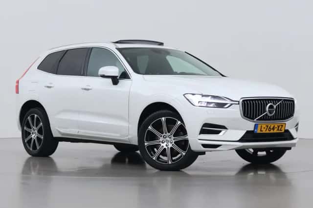 Volvo XC60 (2020) thumbnail 1
