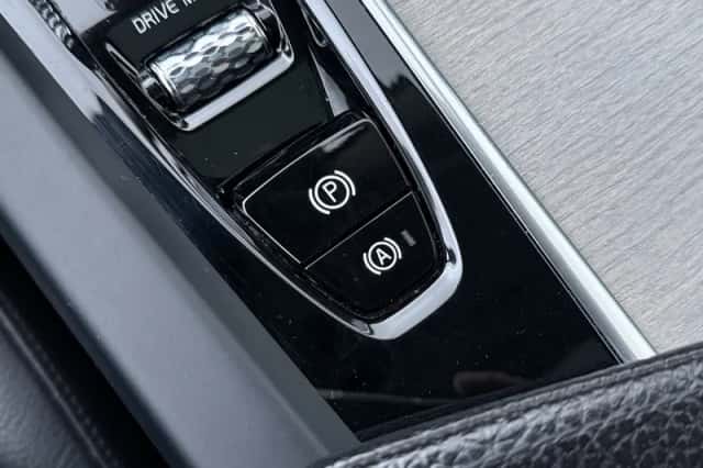 Volvo XC60 (2020) thumbnail 33