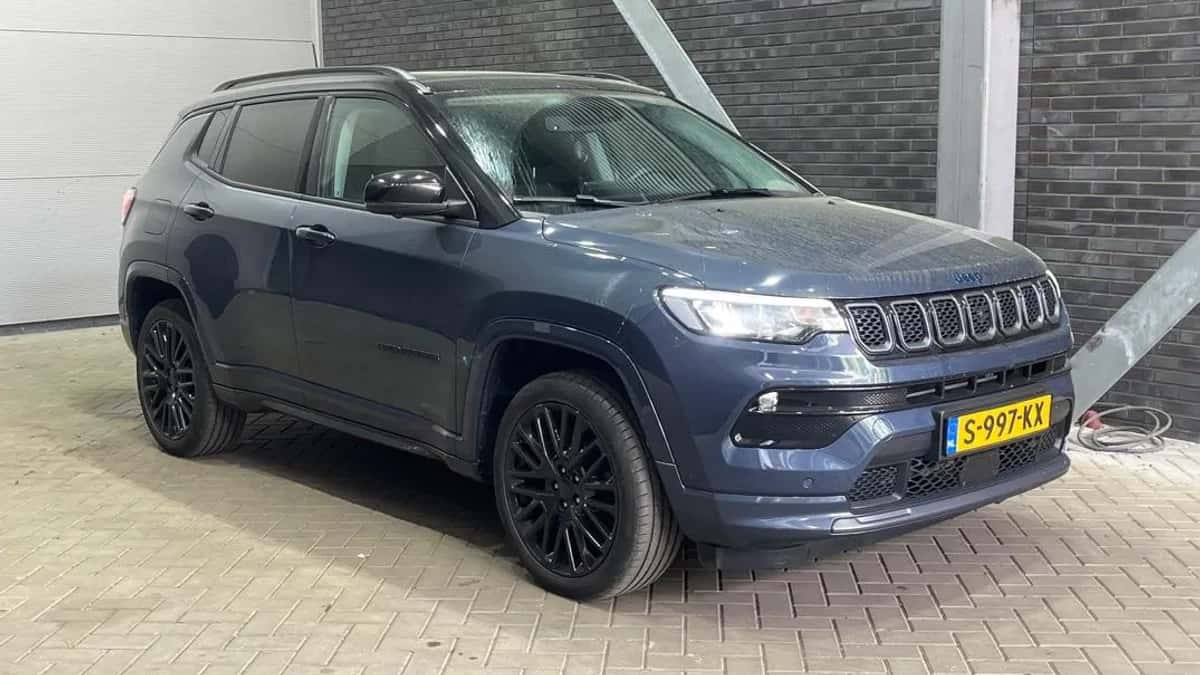 Jeep Compass (2022) — foto 1