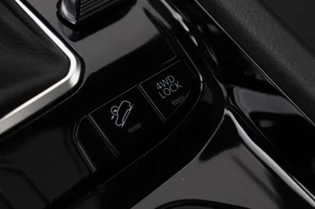 Jeep Compass (2022) thumbnail 32