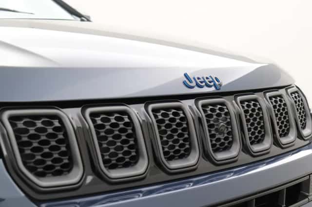 Jeep Compass (2022) thumbnail 43