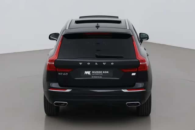 Volvo XC60 (2020) thumbnail 9