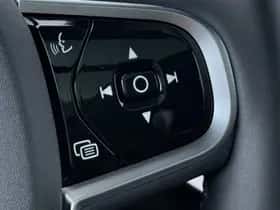 Volvo XC90 (2025) thumbnail 39