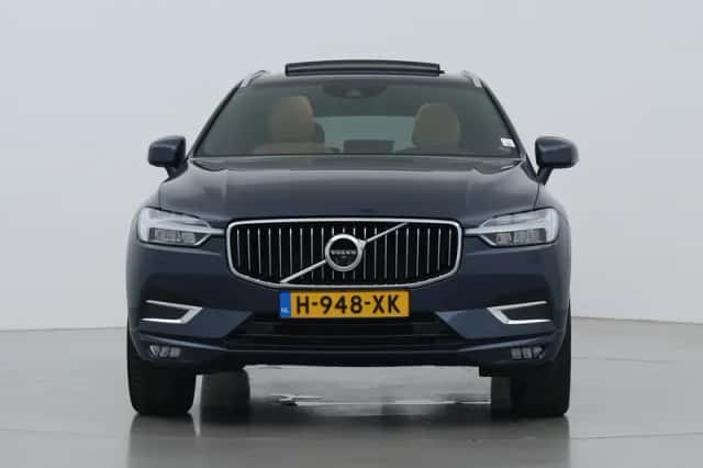 Volvo XC60 (2019) thumbnail 16