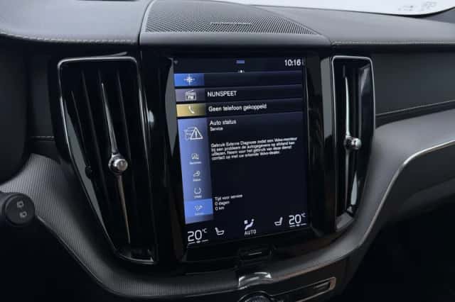 Volvo XC60 (2019) thumbnail 27