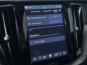Volvo XC60 (2023) thumbnail 29