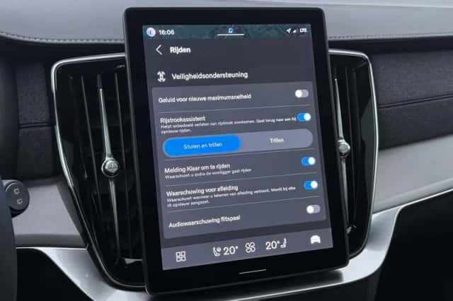 Volvo XC90 (2026) thumbnail 32