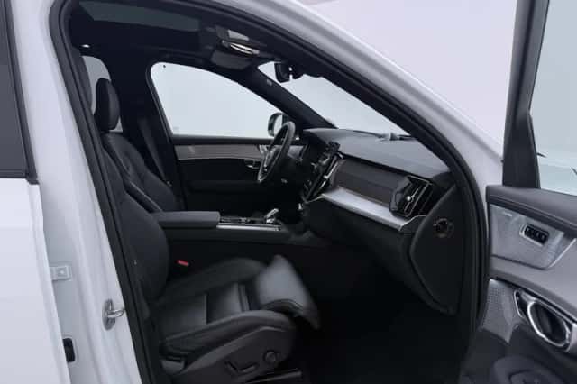 Volvo XC90 (2026) thumbnail 5